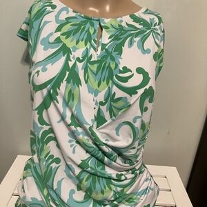 New York & Company Green and White Patterned Blouse